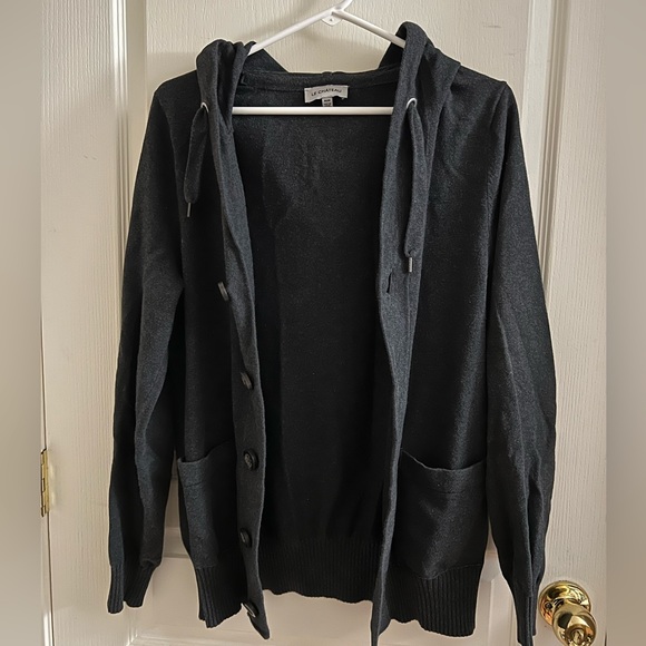 Le Chateau Cardigan - Picture 1 of 4